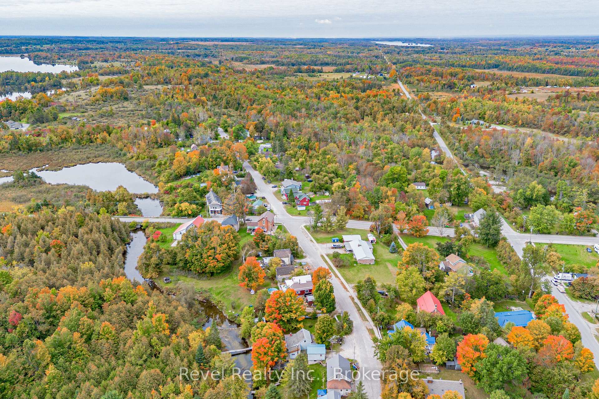 Photo 42 of 14 Richmond Street E, Kawartha Lakes, Bexley — HOMEH