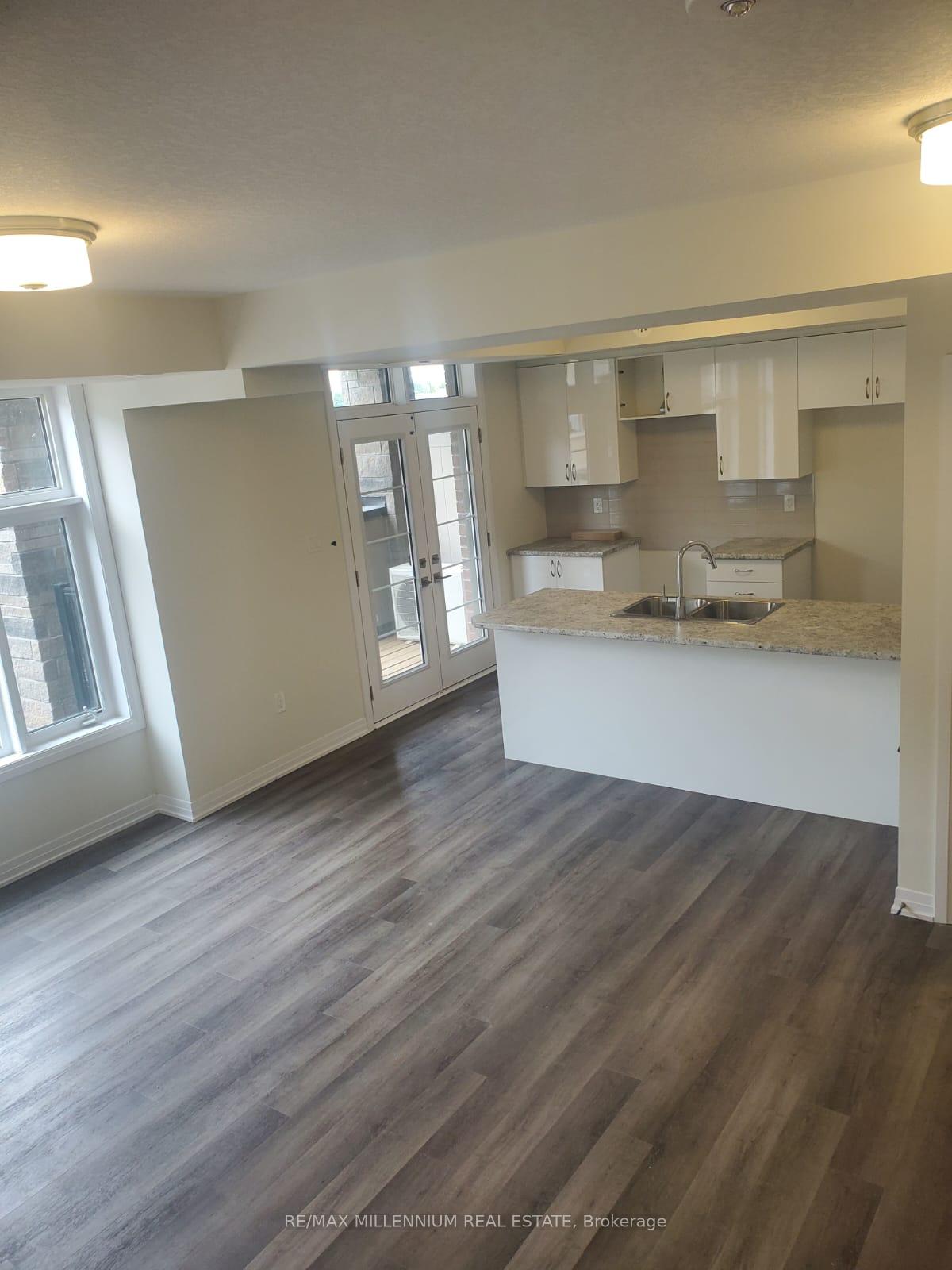 Photo 7 of Unit 21, 45 Fieldridge Crescent, Brampton, Sandringham-Wellington North — HOMEH