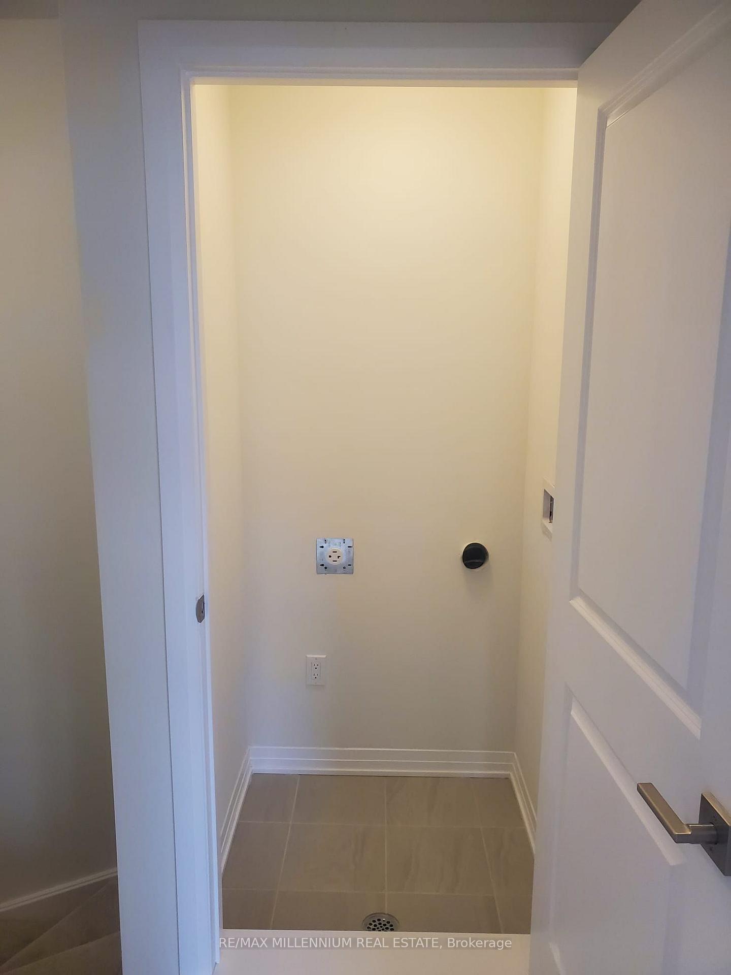 Photo 65 of Unit 21, 45 Fieldridge Crescent, Brampton, Sandringham-Wellington North — HOMEH