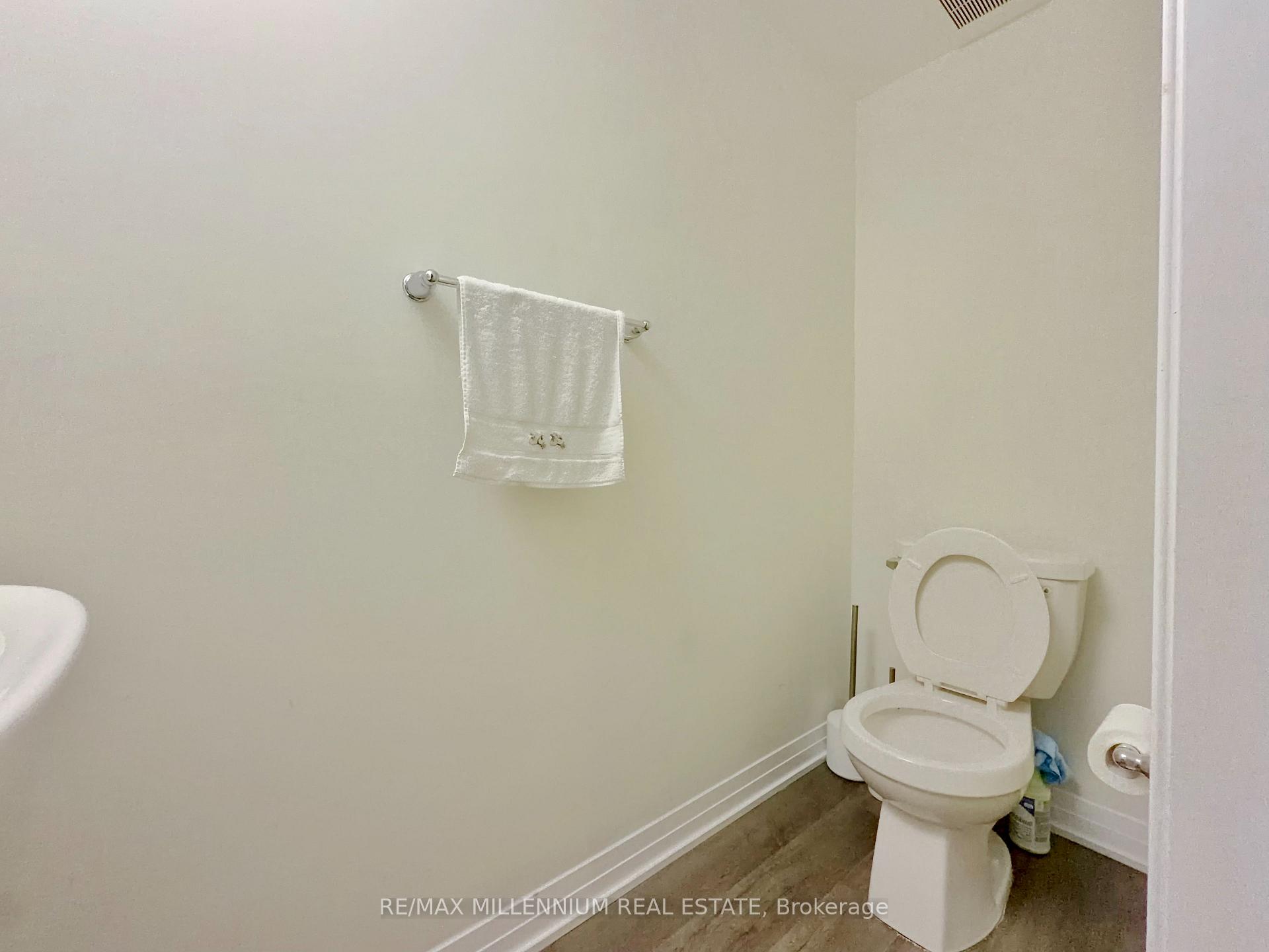 Photo 57 of Unit 21, 45 Fieldridge Crescent, Brampton, Sandringham-Wellington North — HOMEH