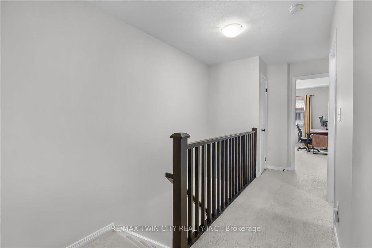 Photo 19 of 72 Meadowridge Street, Kitchener, Doon South — HOMEH