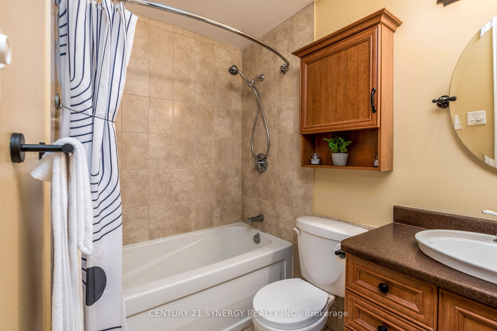Photo 17 of 68 Sheldrake Drive, Ottawa, Kanata - Glencairn/Hazeldean — HOMEH