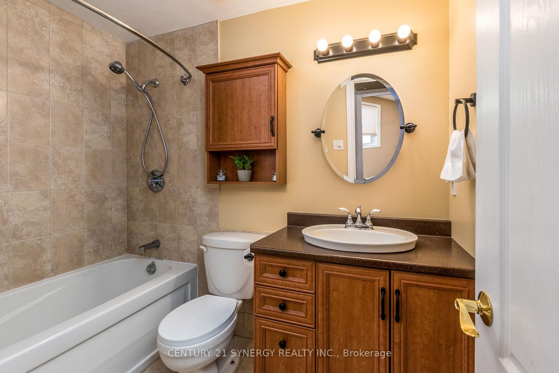 Photo 18 of 68 Sheldrake Drive, Ottawa, Kanata - Glencairn/Hazeldean — HOMEH