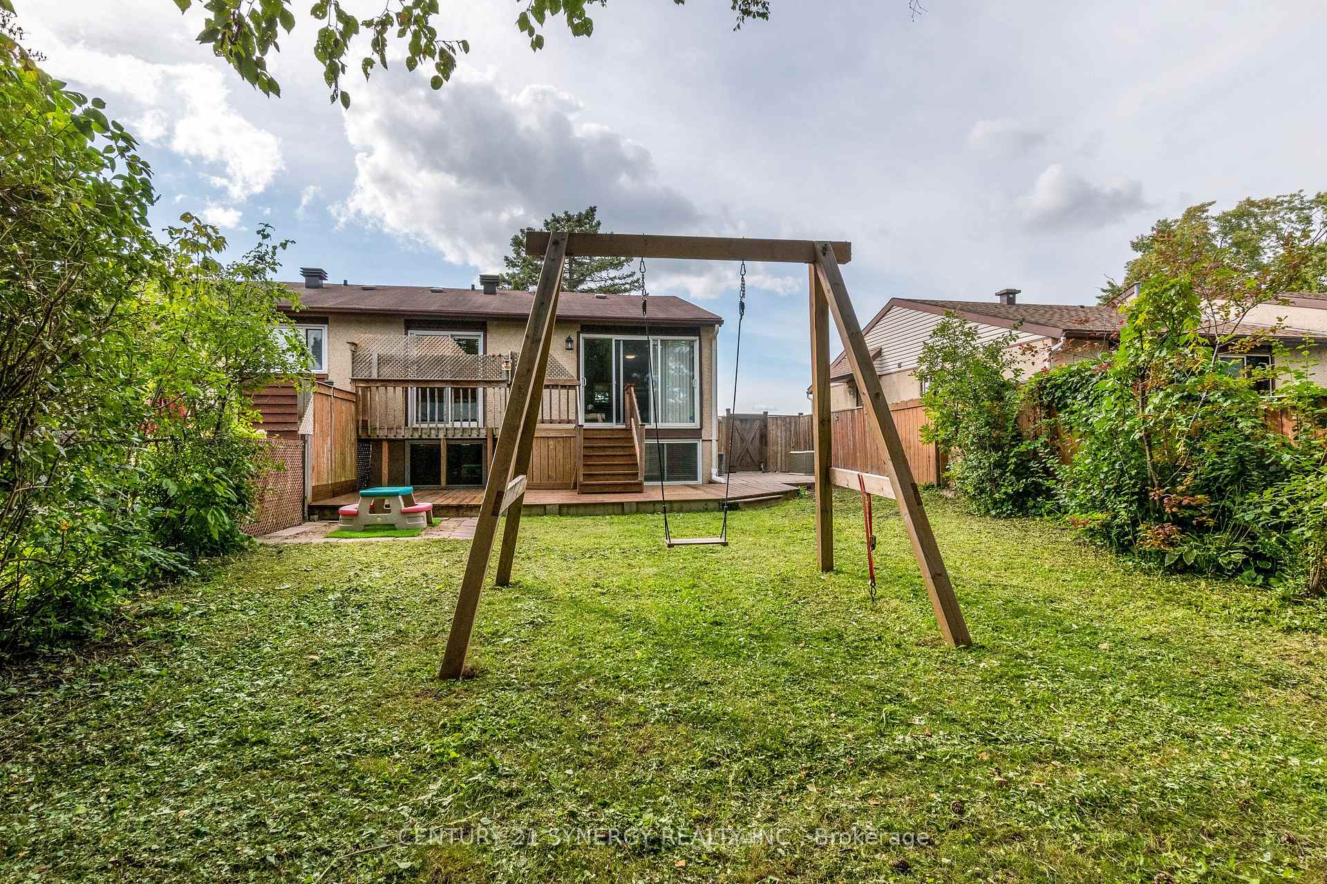 Photo 38 of 68 Sheldrake Drive, Ottawa, Kanata - Glencairn/Hazeldean — HOMEH