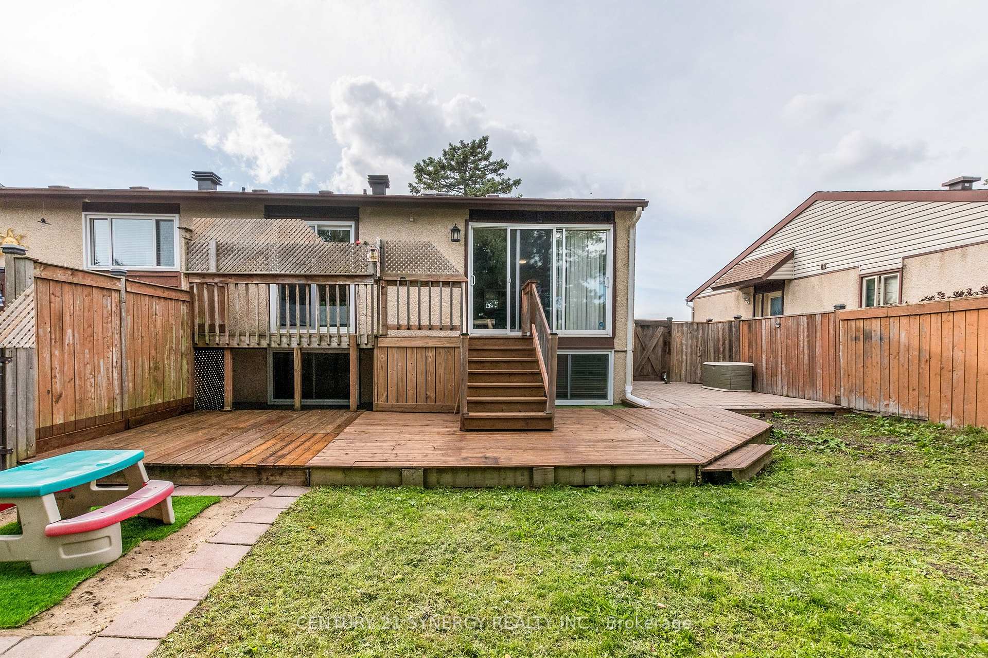 Photo 39 of 68 Sheldrake Drive, Ottawa, Kanata - Glencairn/Hazeldean — HOMEH