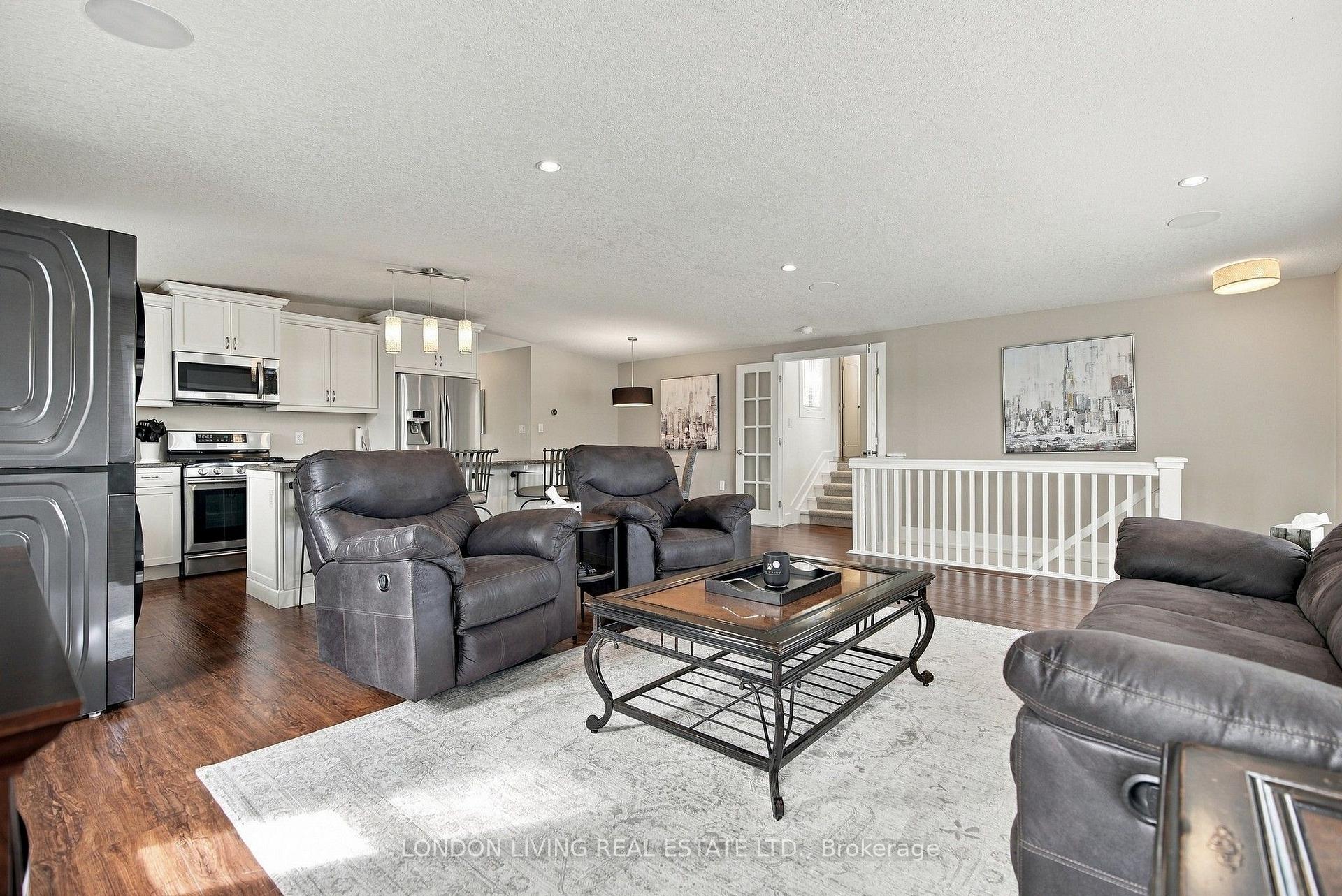 Photo 28 of 757 Nadine Avenue, London, South R — HOMEH