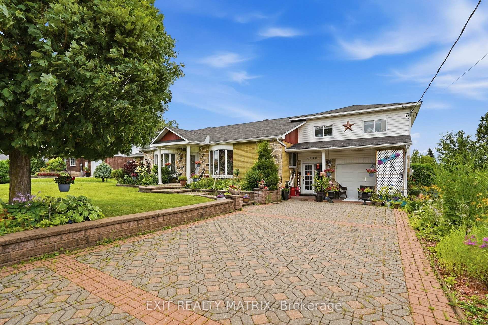 Photo 4 of 1055 Victoria Street, Champlain, L'Orignal — HOMEH