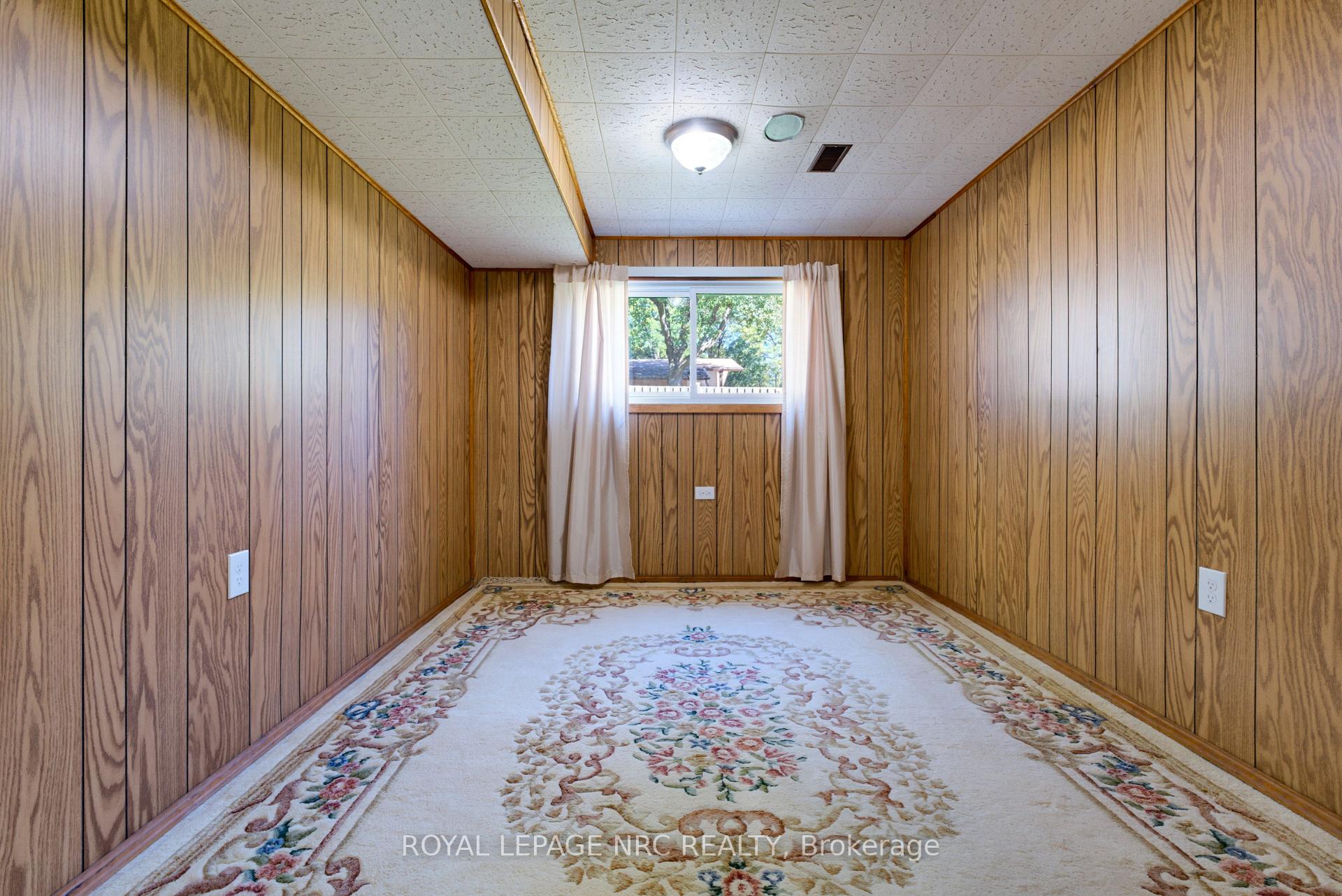 Photo 26 of 6395 Glengate Street, Niagara Falls, Morrison — HOMEH