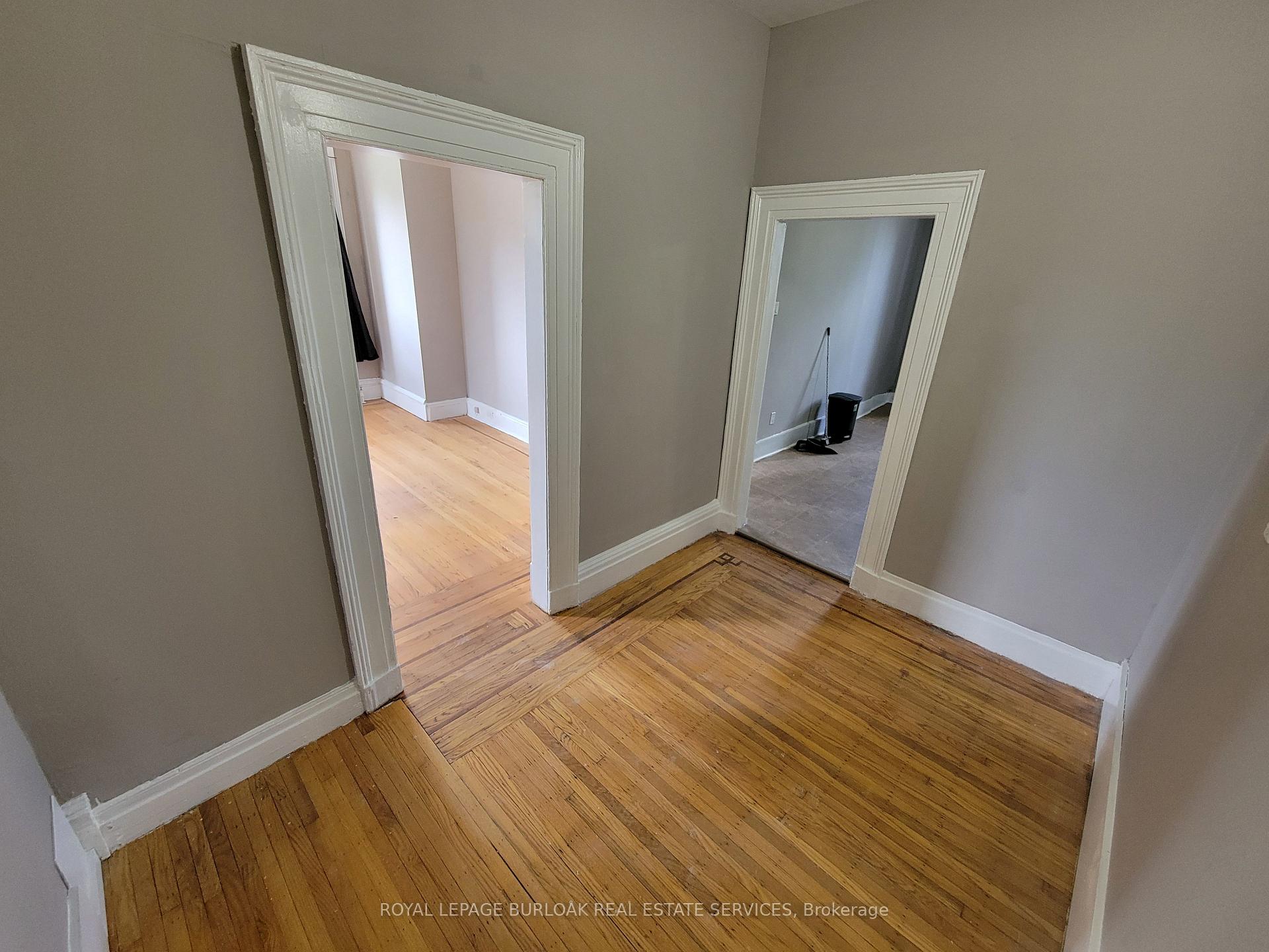 Photo 7 of Unit 1, 303 East 19 Street, Hamilton, Inch Park — HOMEH