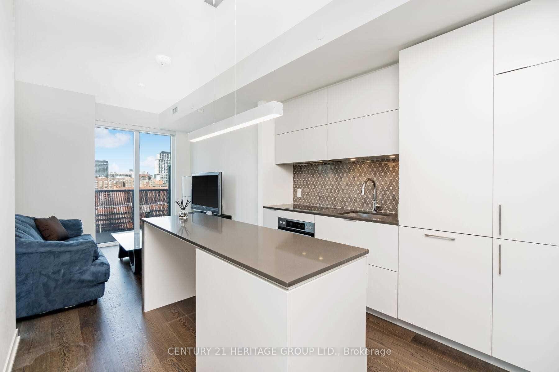 Photo 5 of Unit 20, 20 Richardson Street, Toronto, Waterfront Communities — HOMEH