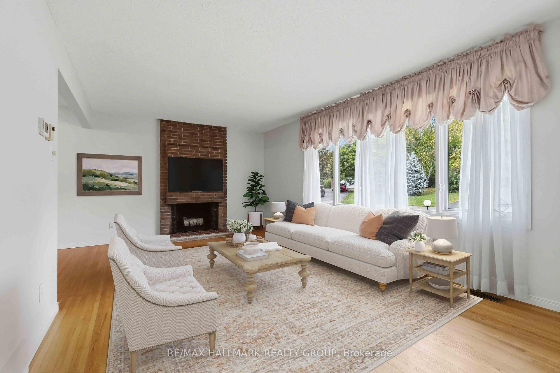 Photo 4 of 3 Sandwell Crescent, Ottawa, Kanata - Beaverbrook — HOMEH