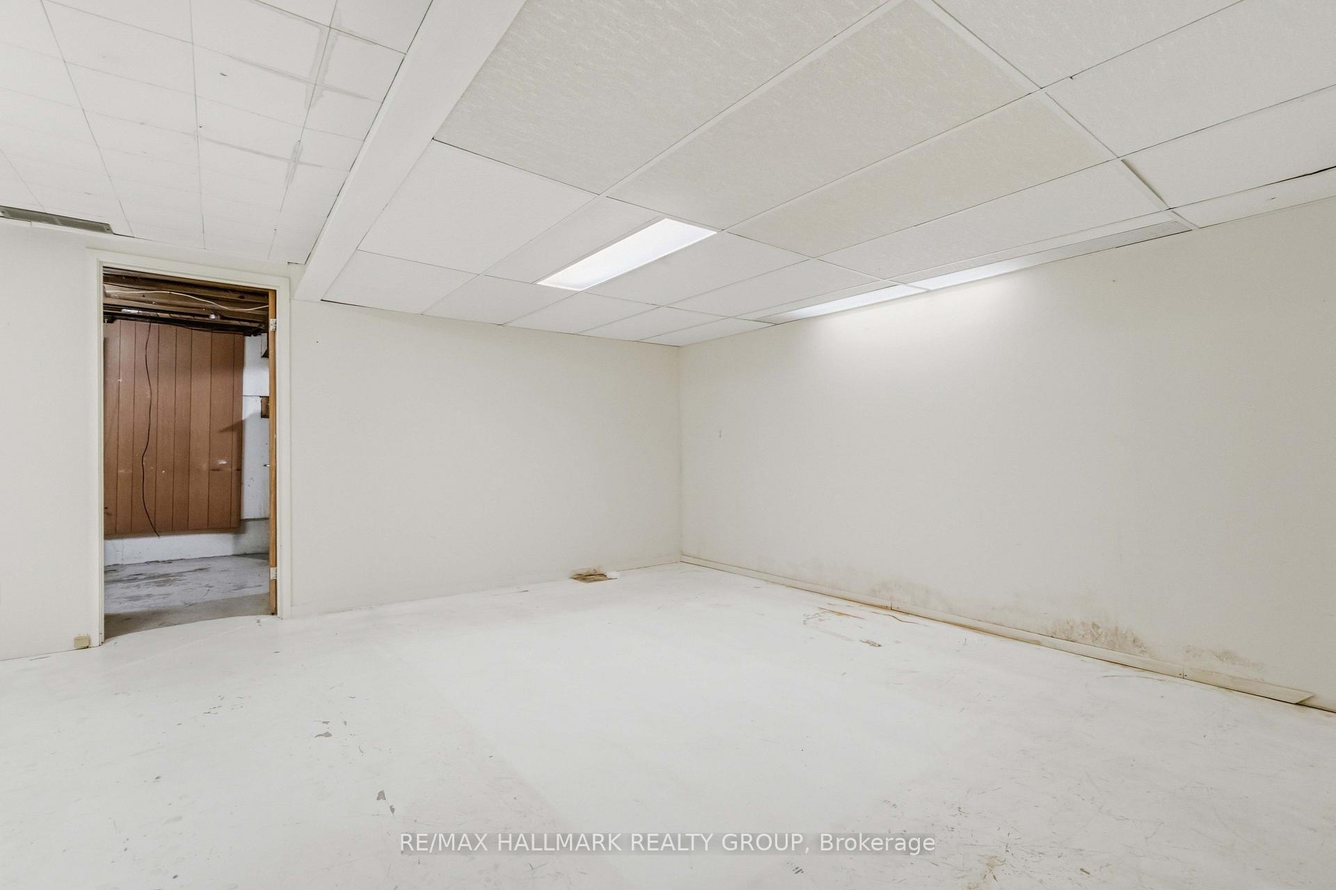 Photo 22 of 3 Sandwell Crescent, Ottawa, Kanata - Beaverbrook — HOMEH