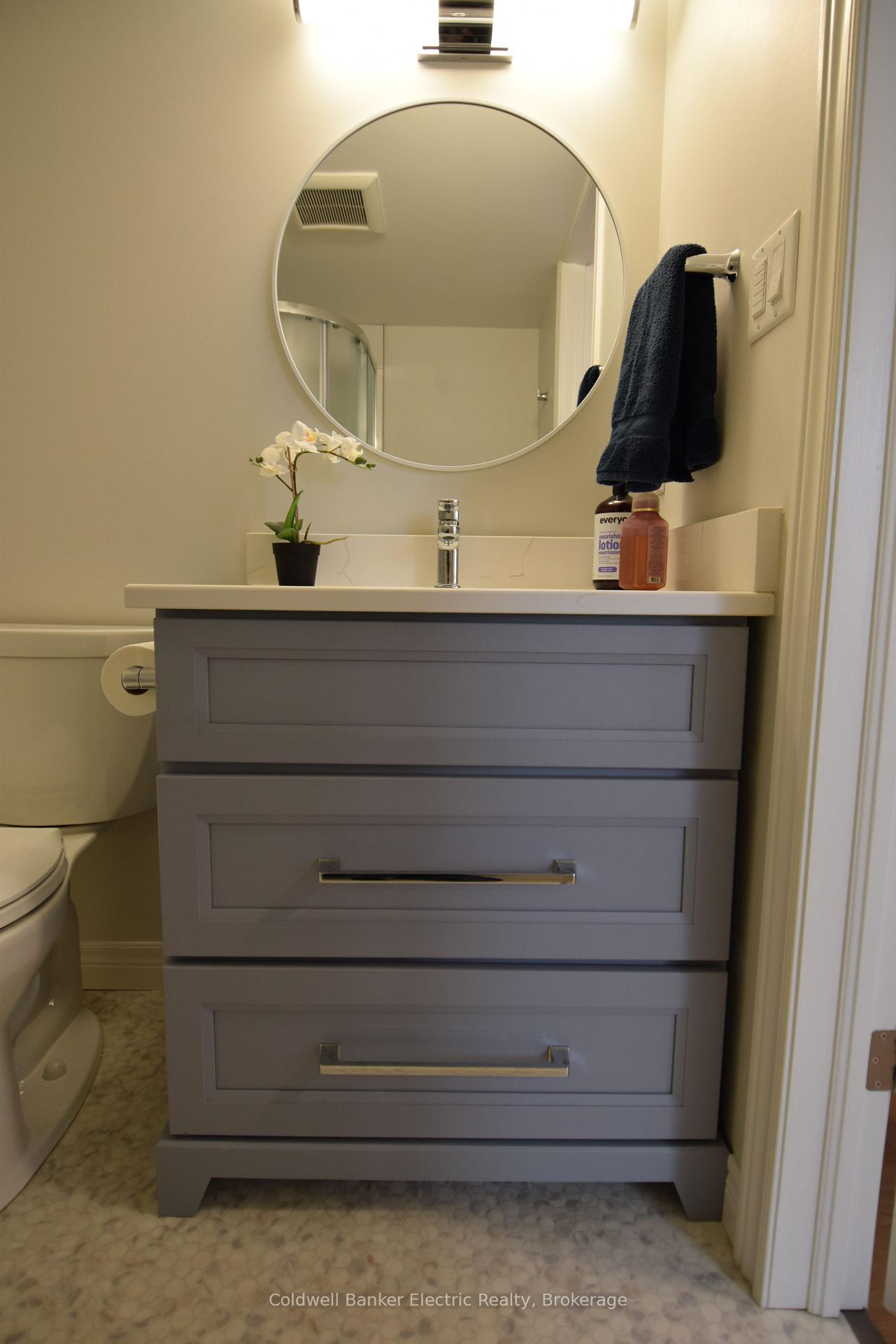 Photo 35 of 282 Gifford Drive, Douro-Dummer — HOMEH