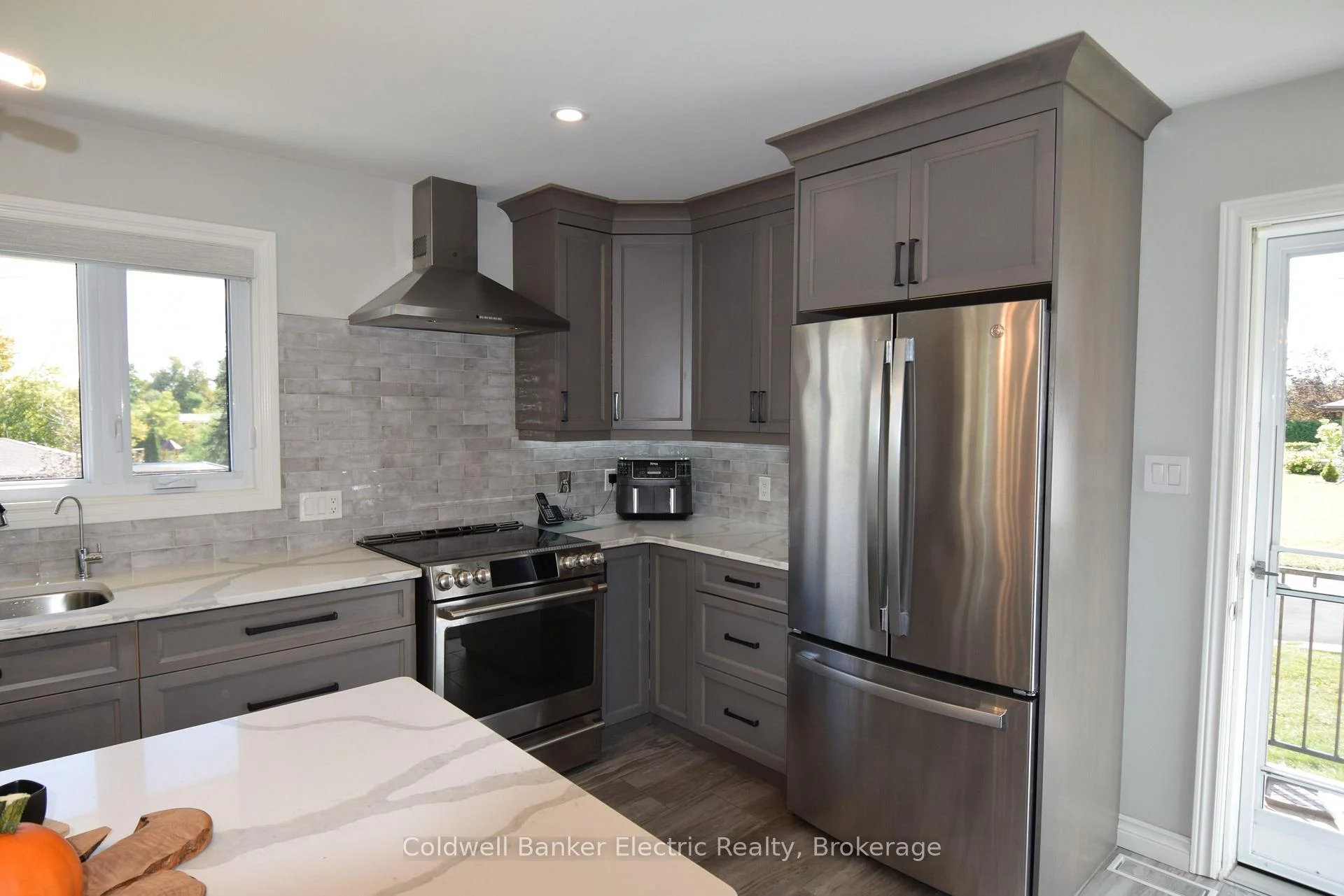 Photo 7 of 282 Gifford Drive, Douro-Dummer — HOMEH