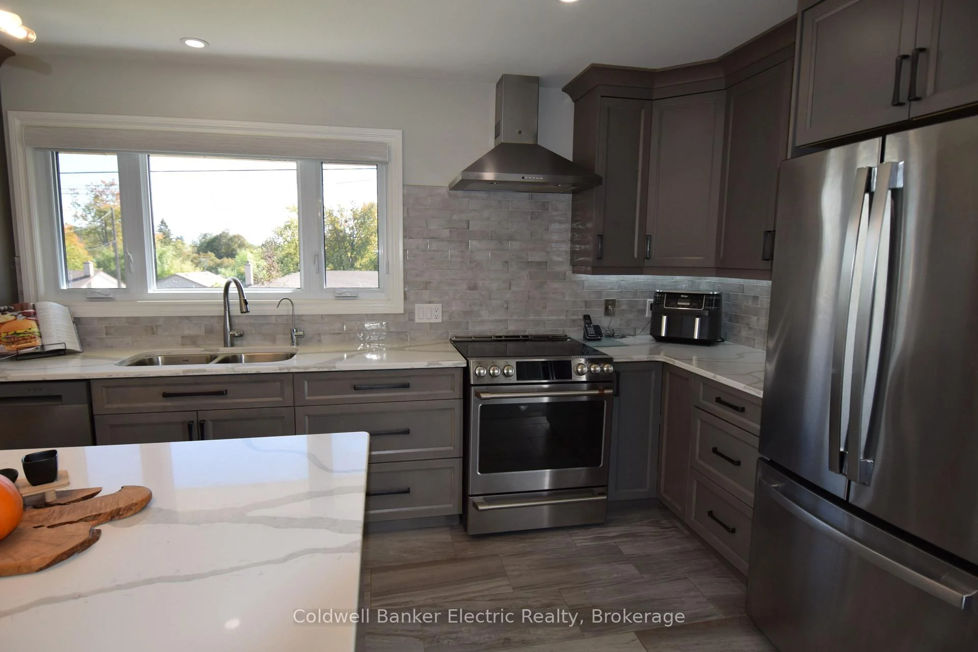 Photo 12 of 282 Gifford Drive, Douro-Dummer — HOMEH