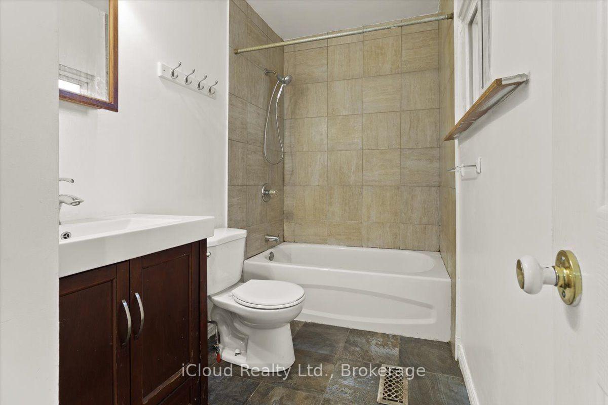 Photo 10 of 29 Biggar Avenue, Hamilton, Industrial Sector — HOMEH