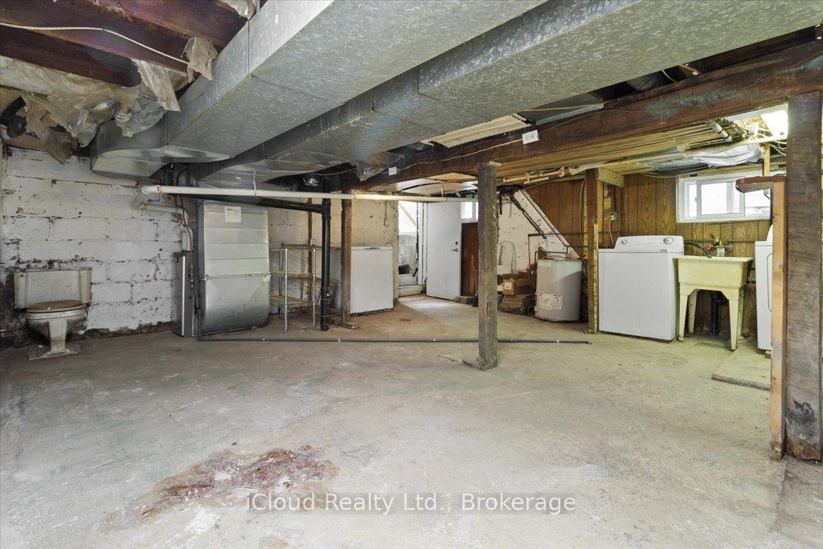 Photo 16 of 29 Biggar Avenue, Hamilton, Industrial Sector — HOMEH