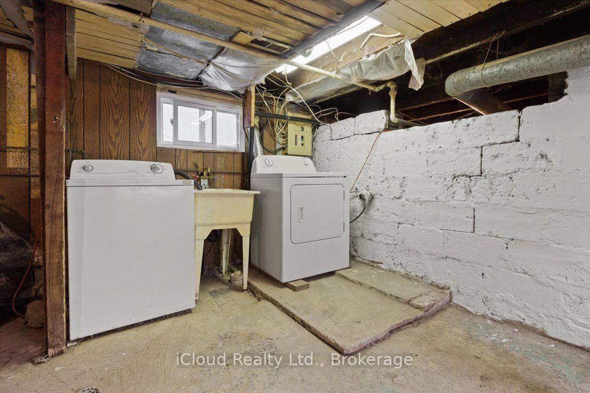 Photo 17 of 29 Biggar Avenue, Hamilton, Industrial Sector — HOMEH