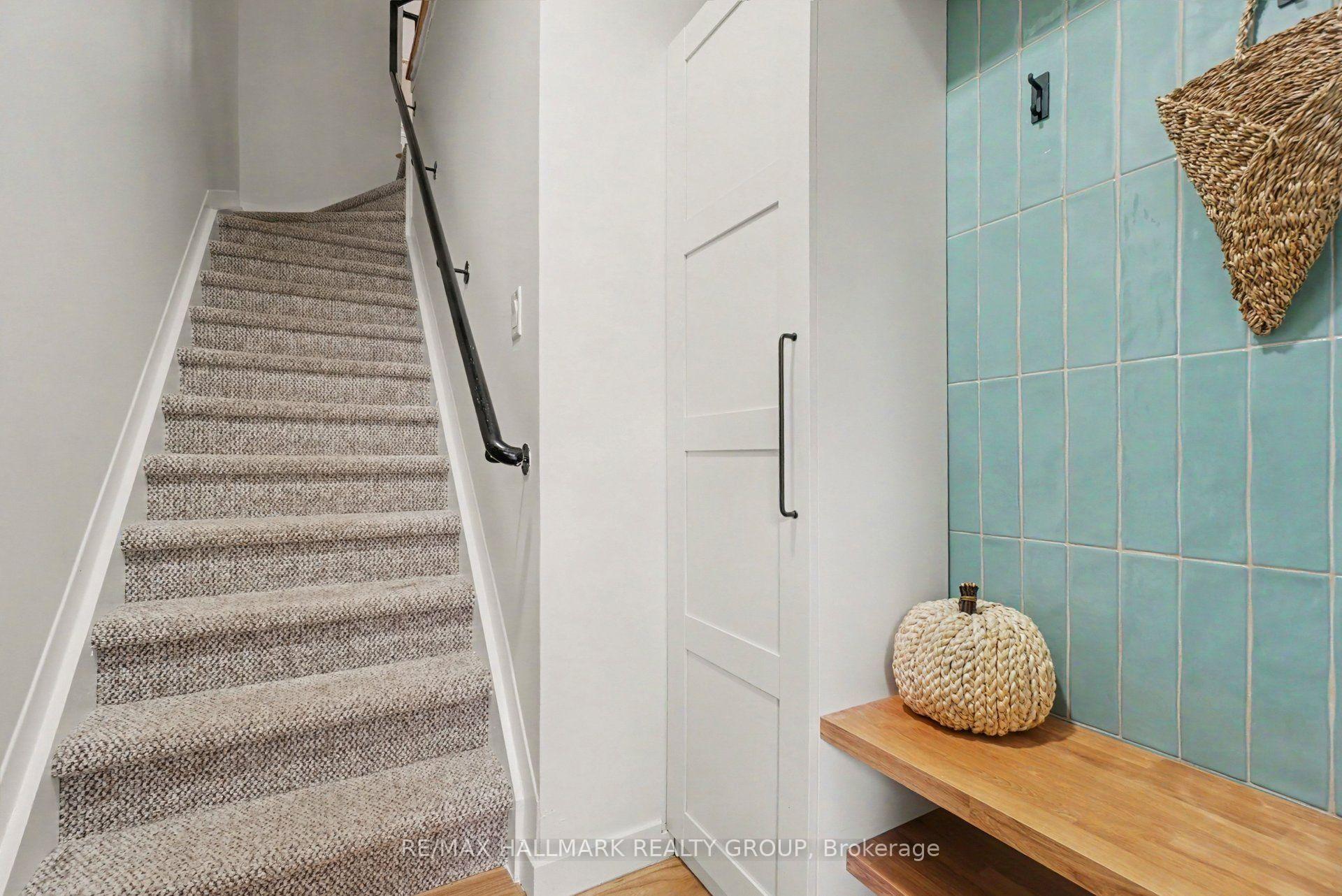 Photo 3 of Unit 4, 795 Montreal Road, Ottawa, CFB Rockcliffe and Area — HOMEH