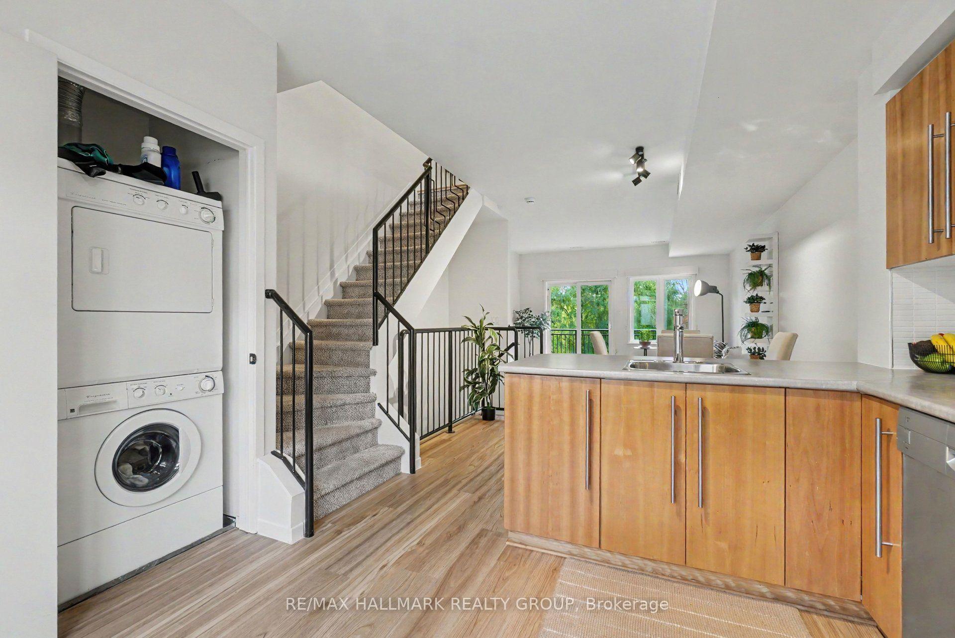 Photo 10 of Unit 4, 795 Montreal Road, Ottawa, CFB Rockcliffe and Area — HOMEH