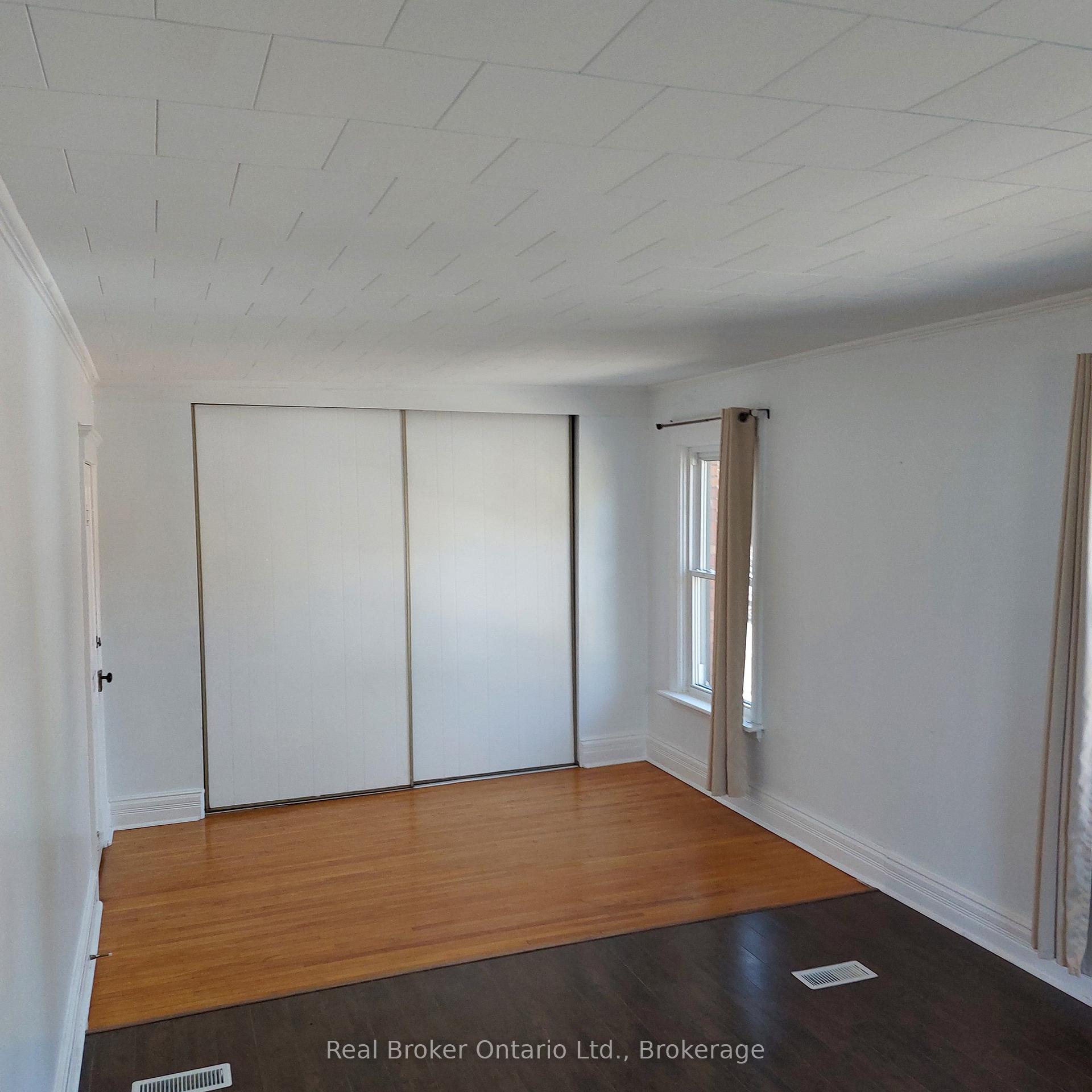 Photo 12 of 4 Cambria Street, Stratford — HOMEH