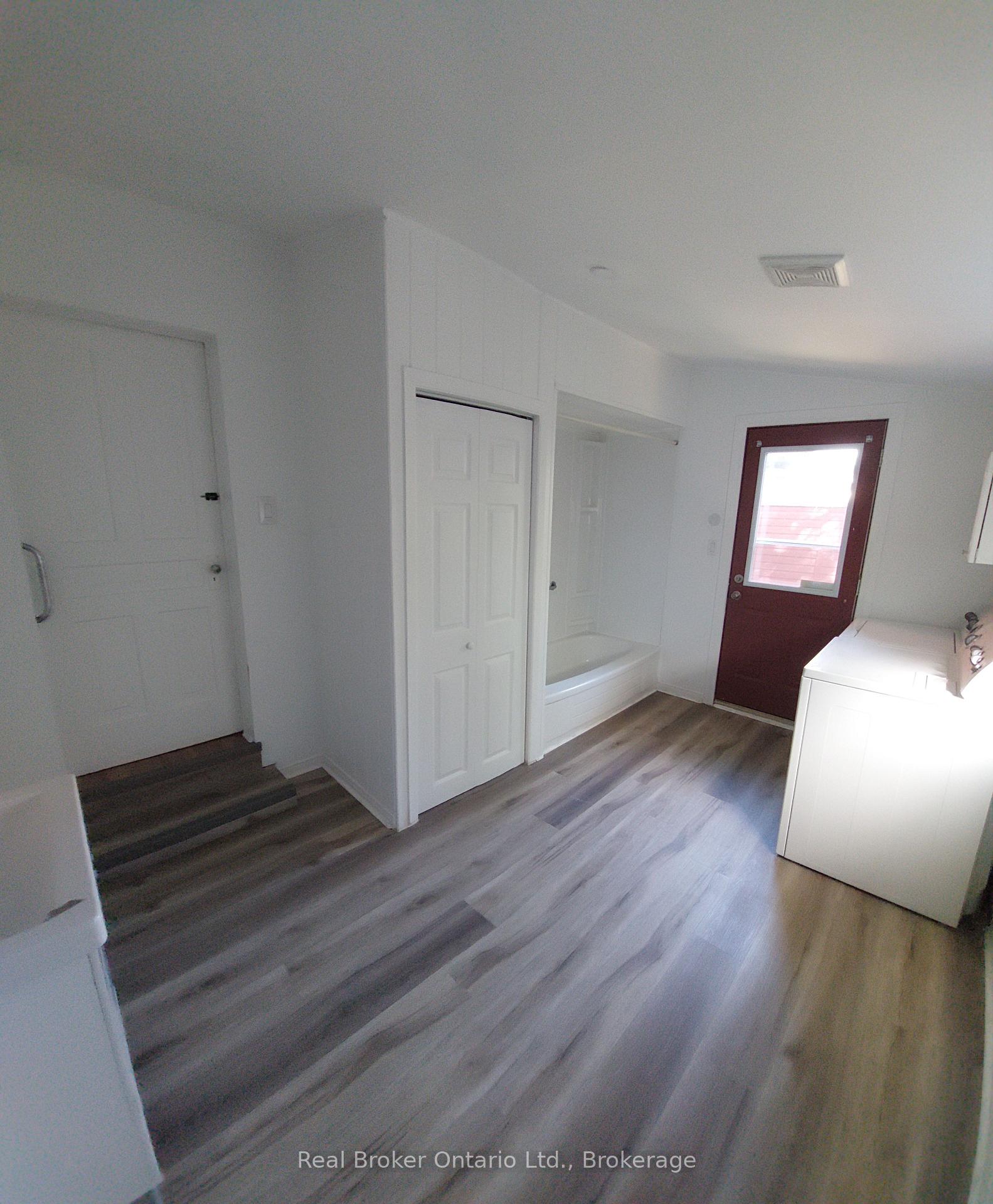 Photo 36 of 4 Cambria Street, Stratford — HOMEH