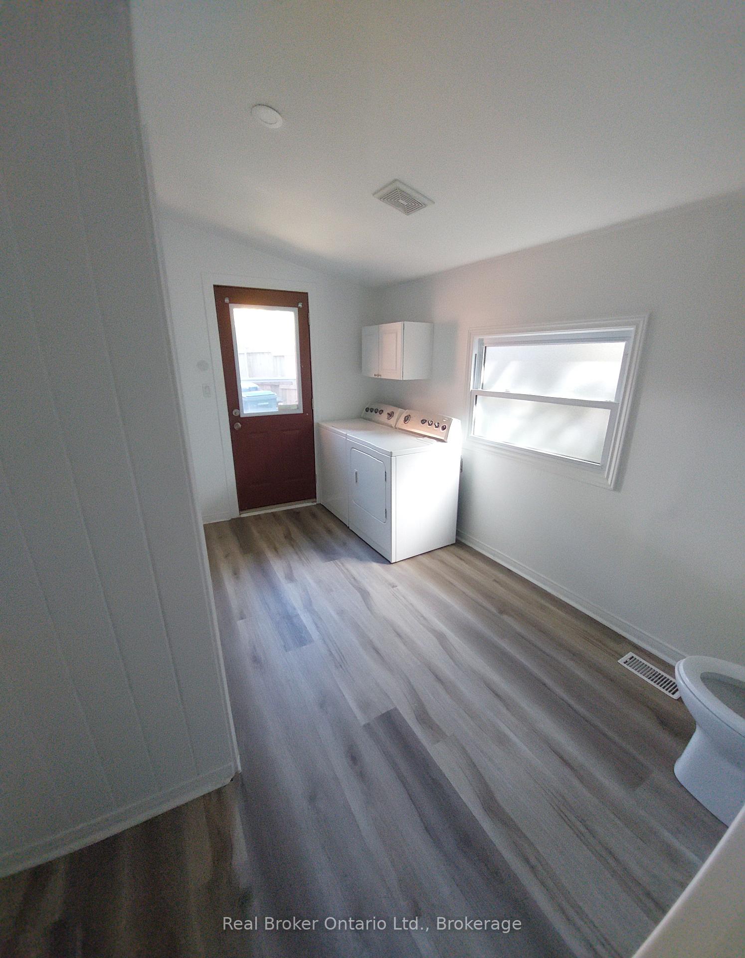 Photo 38 of 4 Cambria Street, Stratford — HOMEH