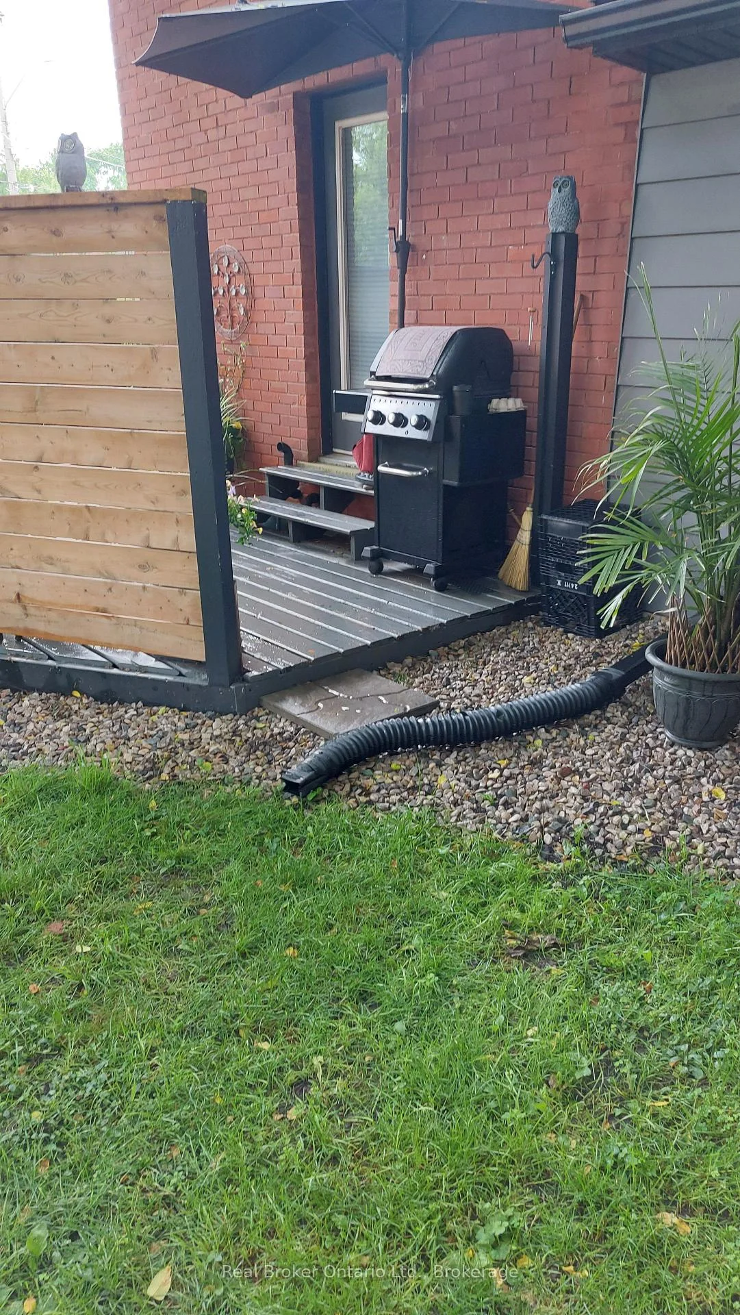 Photo 94 of 4 Cambria Street, Stratford — HOMEH