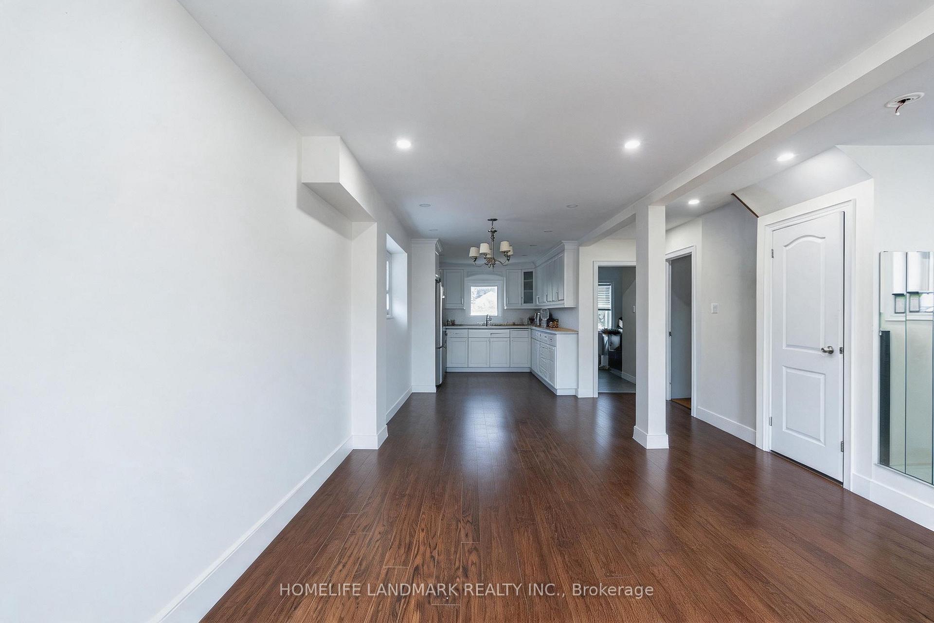 Photo 8 of 19 Balaclava Drive, Scarborough, Dorset Park — HOMEH