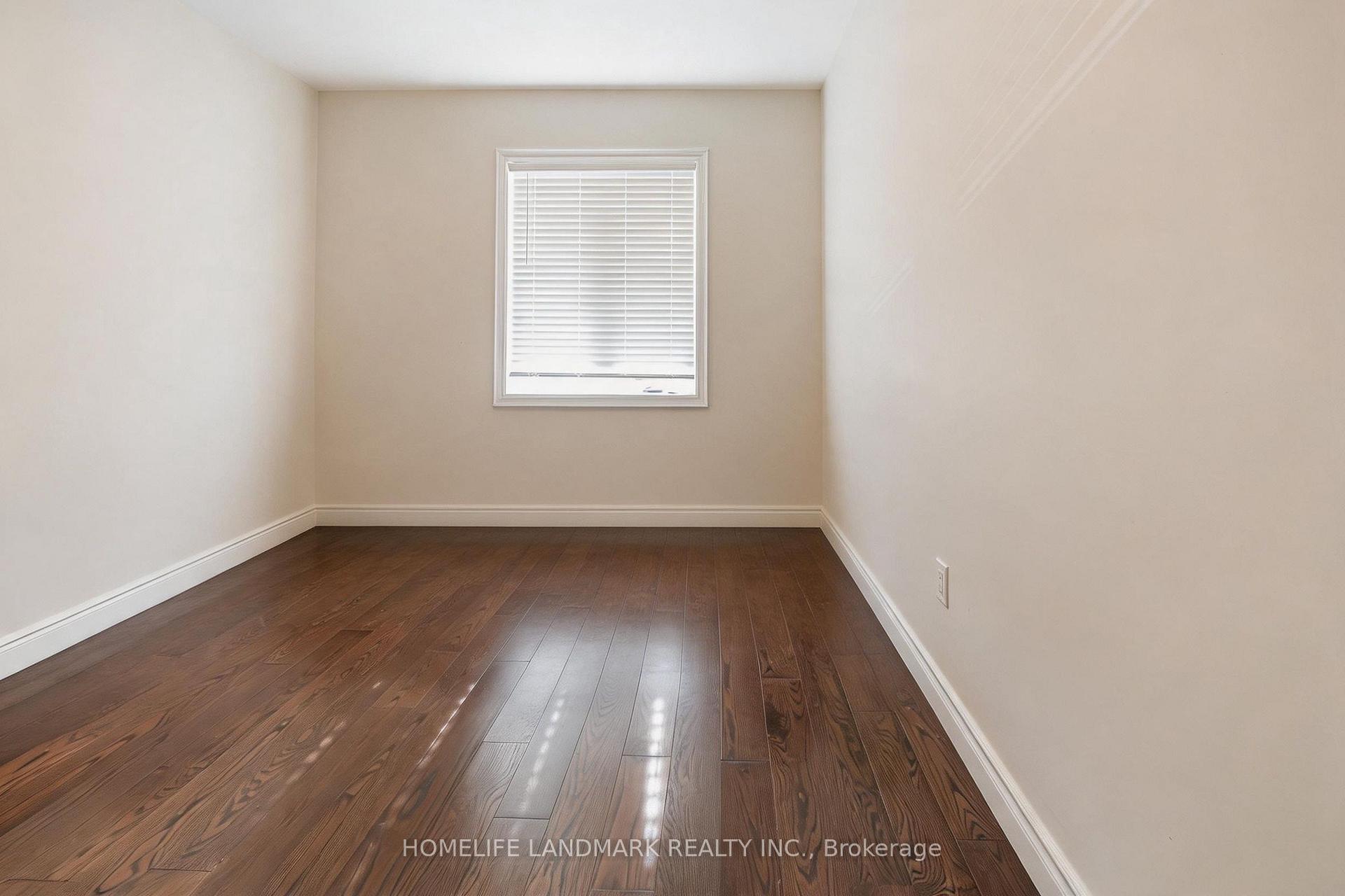 Photo 13 of 19 Balaclava Drive, Scarborough, Dorset Park — HOMEH