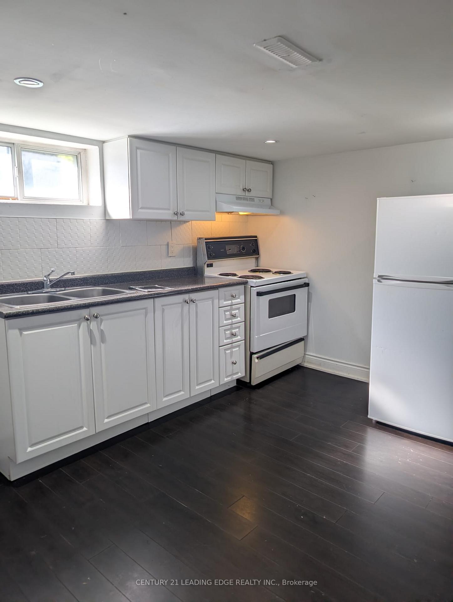 Photo 7 of 312 Eulalie Avenue, Oshawa, Central — HOMEH