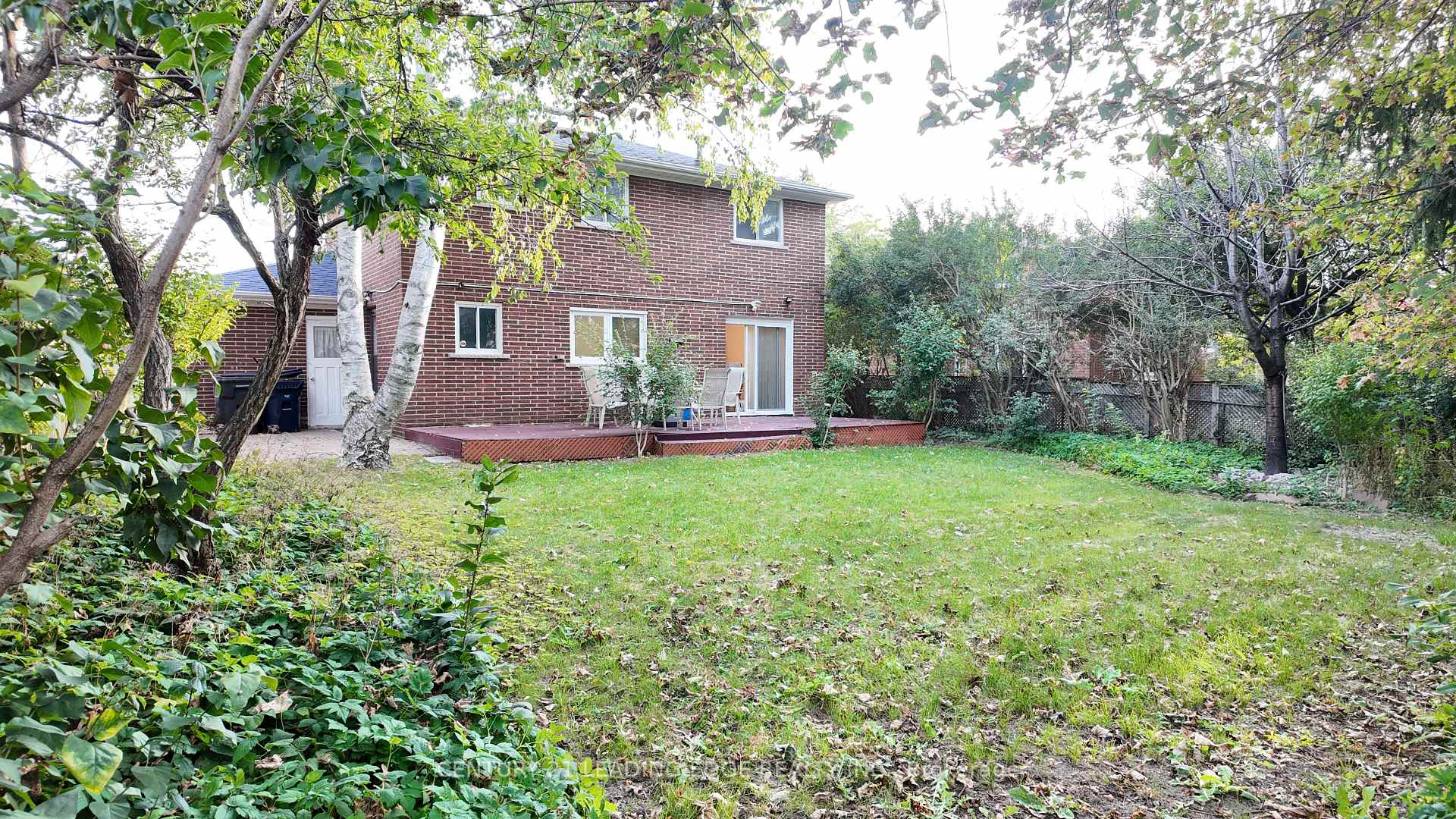 Photo 42 of 39 Waddington Crescent, North York, Don Valley Village — HOMEH