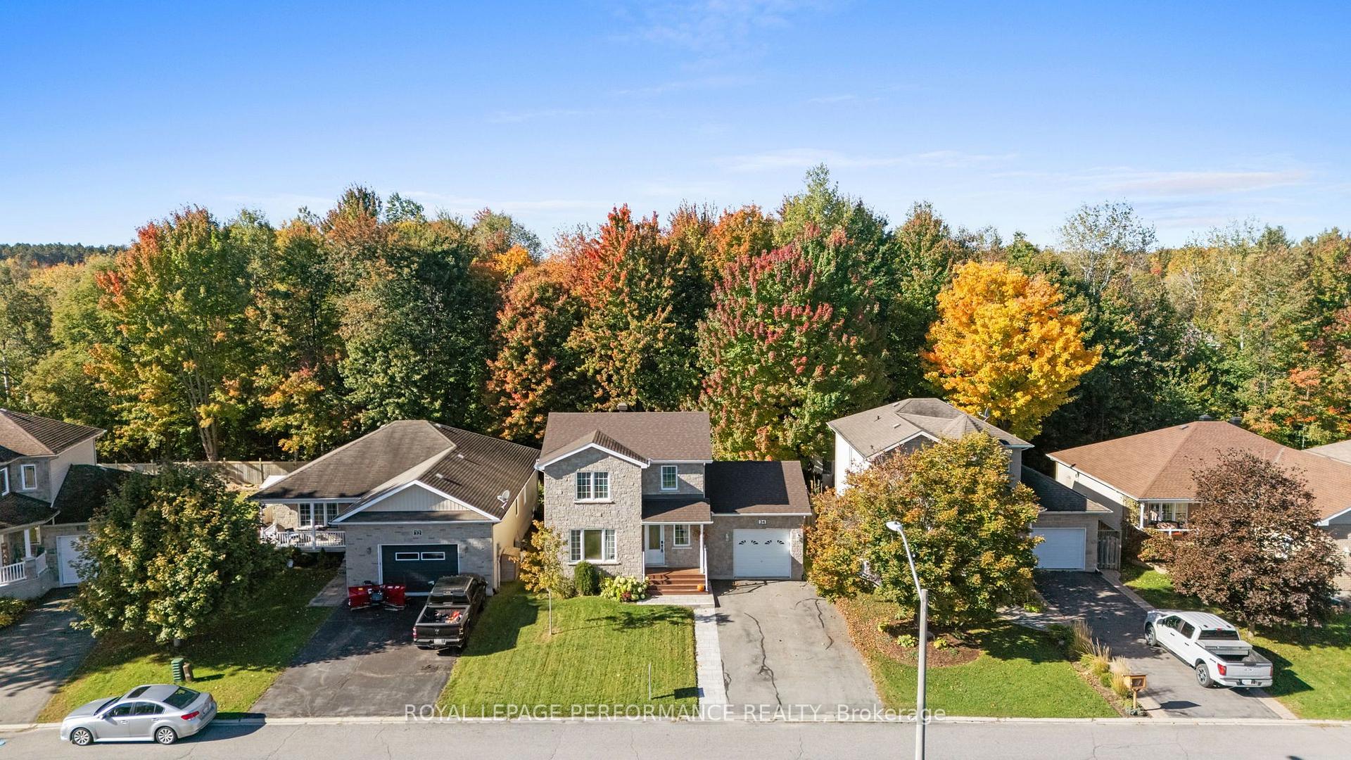 Photo of 34 Giroux Street