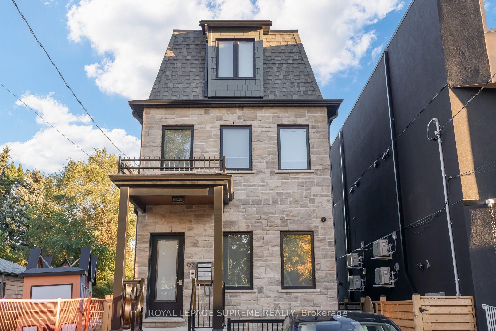 Photo of Unit 2, 97 Bernice Crescent