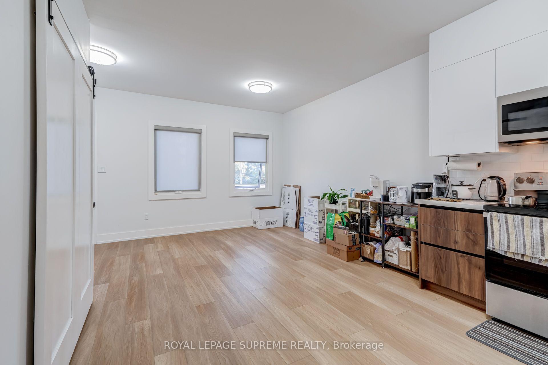 Photo 3 of Unit 2, 97 Bernice Crescent, Toronto, Rockcliffe-Smythe — HOMEH