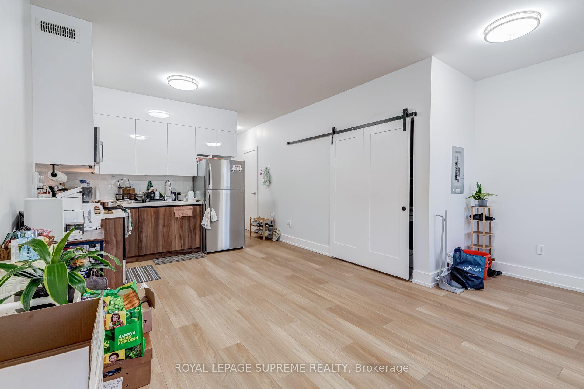 Photo 4 of Unit 2, 97 Bernice Crescent, Toronto, Rockcliffe-Smythe — HOMEH