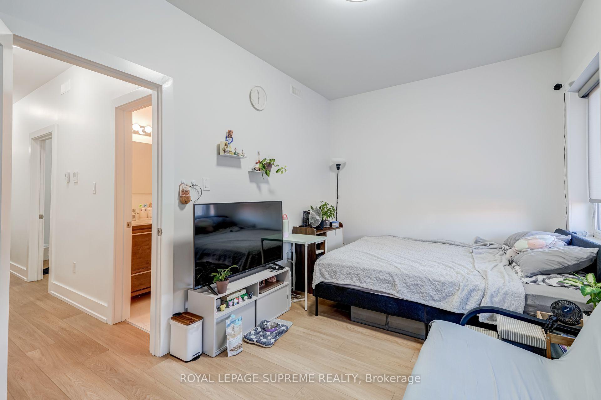 Photo 14 of Unit 2, 97 Bernice Crescent, Toronto, Rockcliffe-Smythe — HOMEH