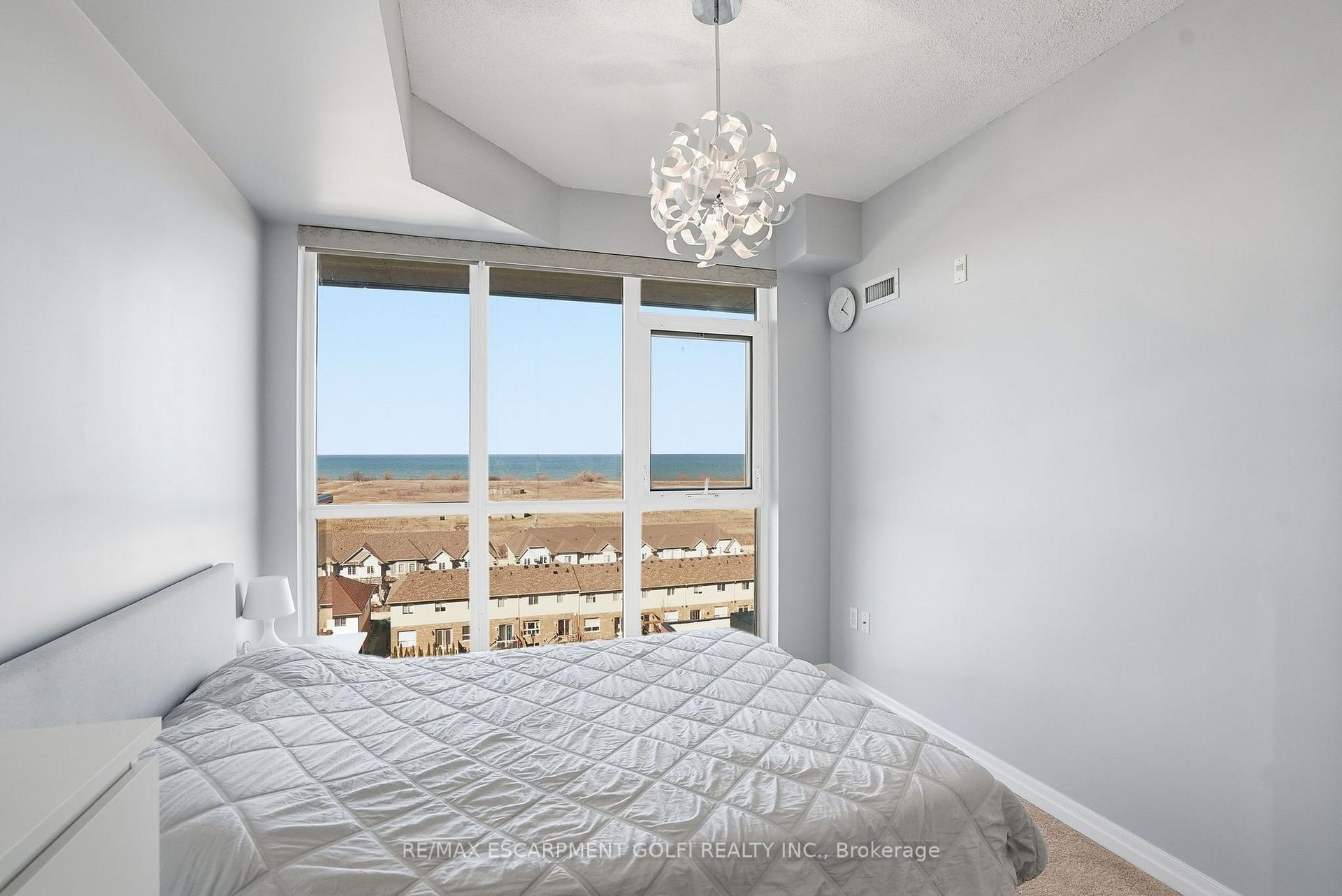 Photo 7 of Unit 708, 560 North Service Road, Grimsby, Grimsby Beach — HOMEH