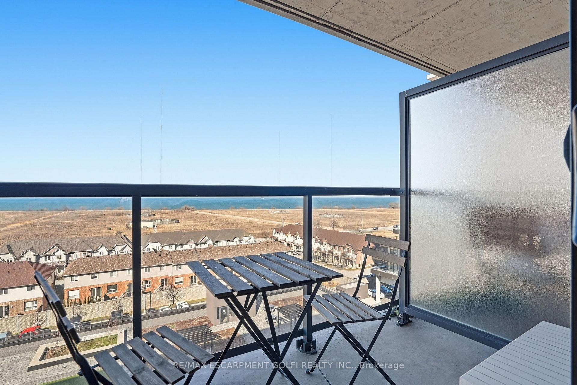 Photo 12 of Unit 708, 560 North Service Road, Grimsby, Grimsby Beach — HOMEH