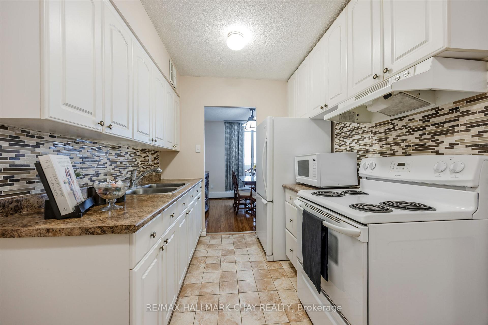 Photo 18 of Unit 208, 1210 Radom Street, Pickering, Bay Ridges — HOMEH