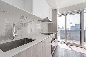 Photo 8 of Unit 6911, 138 Downes Street, Toronto, Waterfront Communities — HOMEH