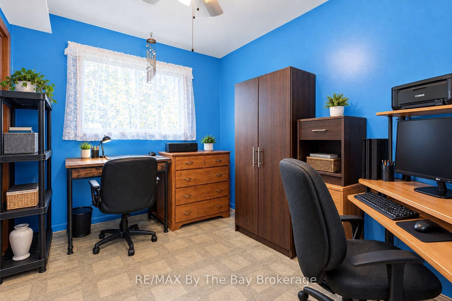 Photo 14 of 439 Fifth Street, Collingwood — HOMEH