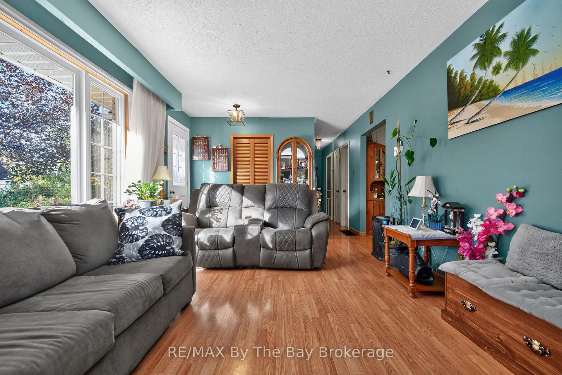 Photo 16 of 439 Fifth Street, Collingwood — HOMEH