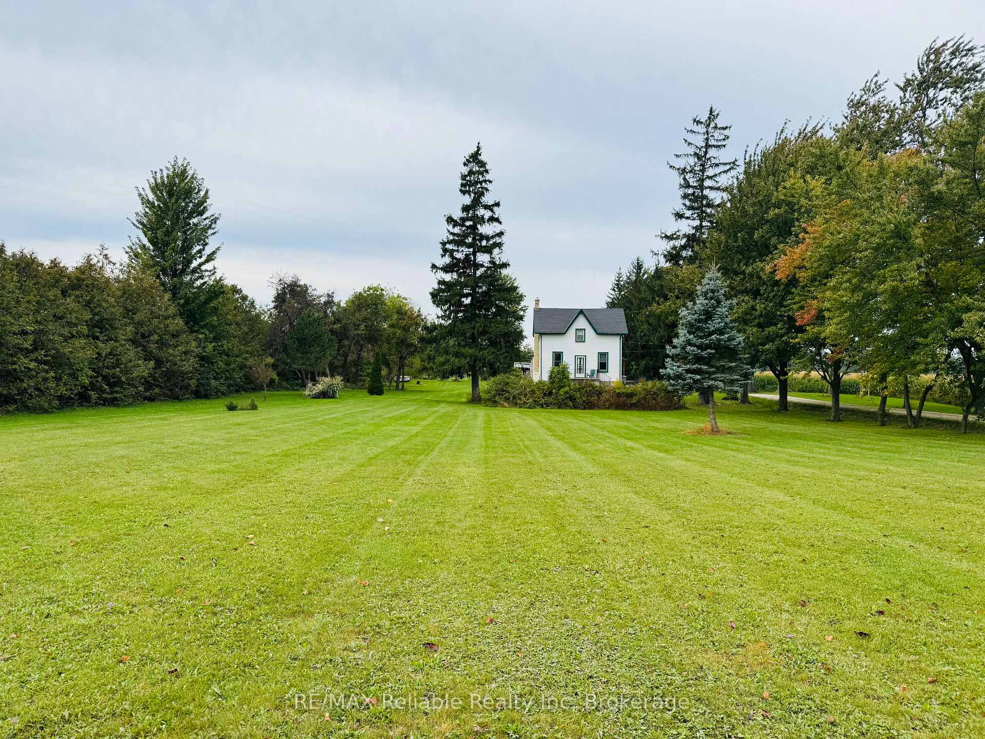 Photo 2 of 74445 Parr Line, Bluewater, Stanley — HOMEH