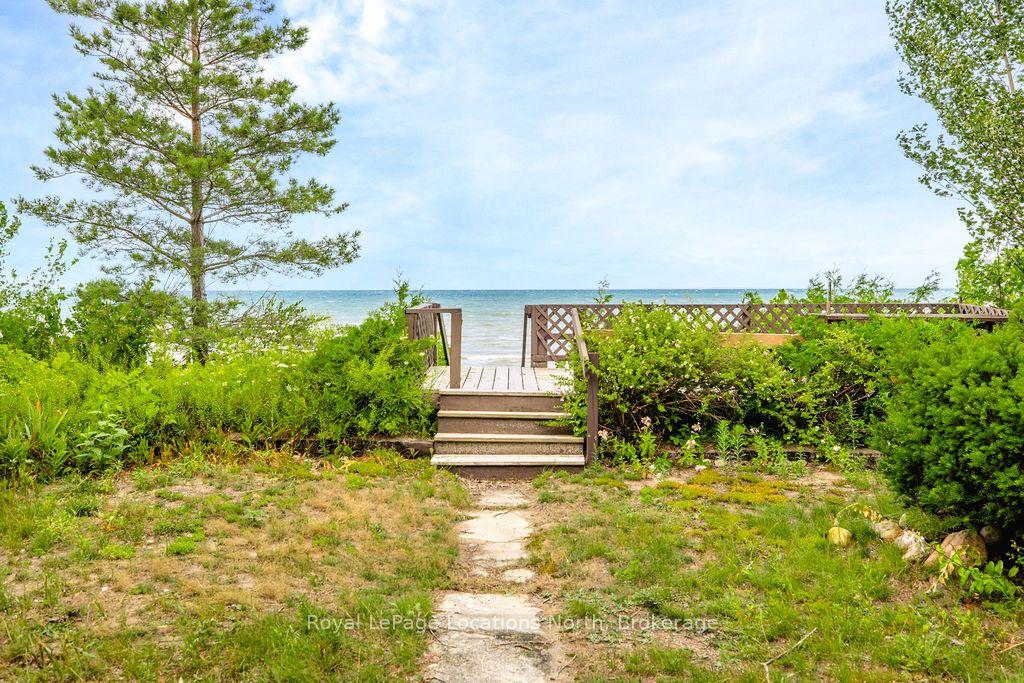 Photo 18 of 1864 Shore Lane, Wasaga Beach — HOMEH