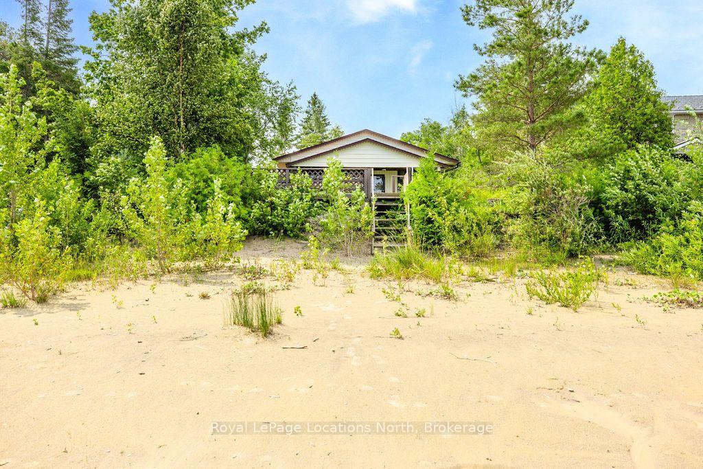 Photo 24 of 1864 Shore Lane, Wasaga Beach — HOMEH