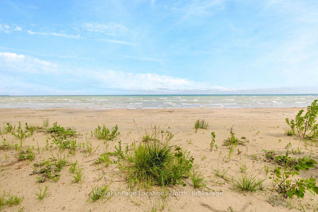 Photo 26 of 1864 Shore Lane, Wasaga Beach — HOMEH
