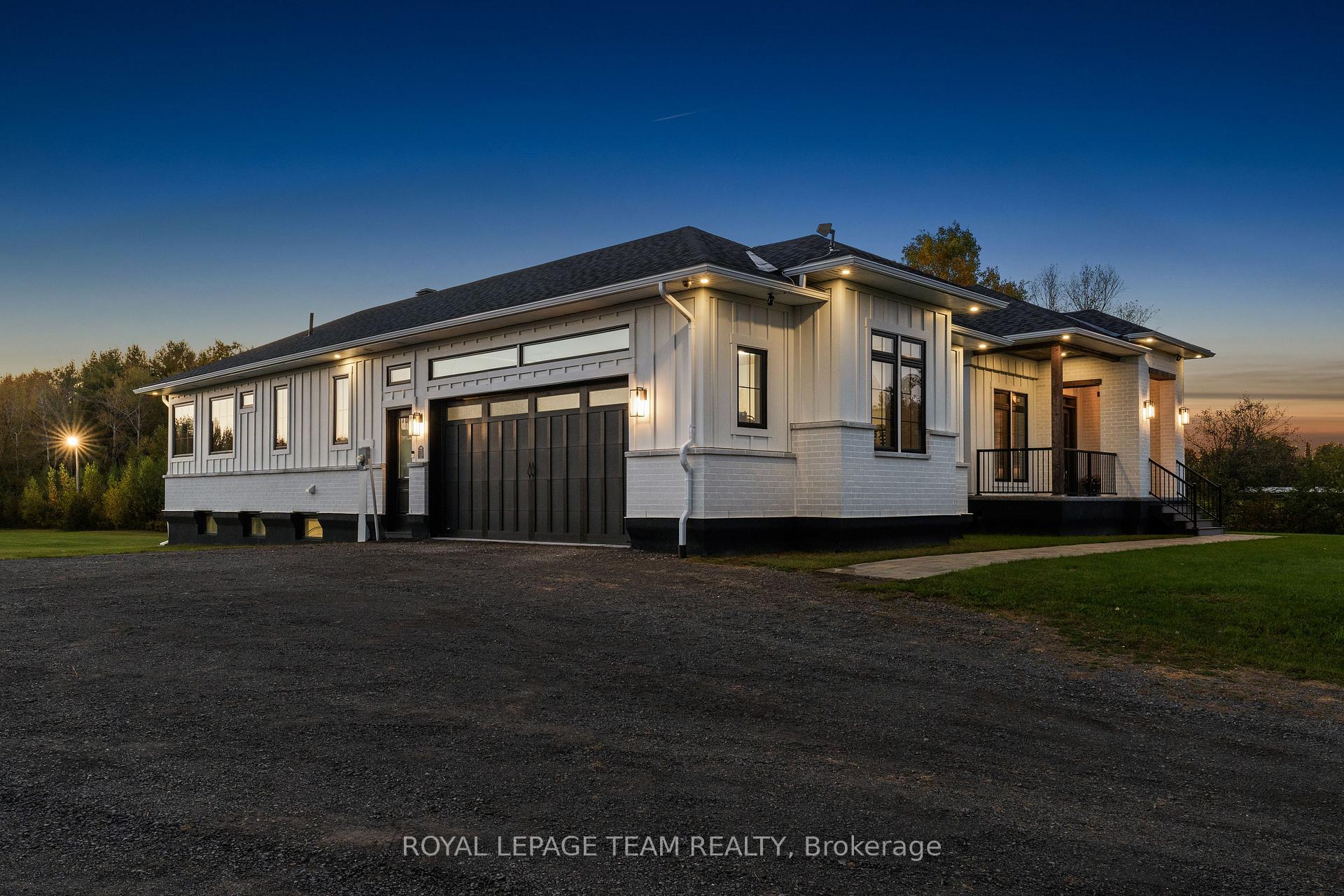 Photo 2 of 4686 Birchgrove Road, Ottawa, Sarsfield/Bearbrook — HOMEH