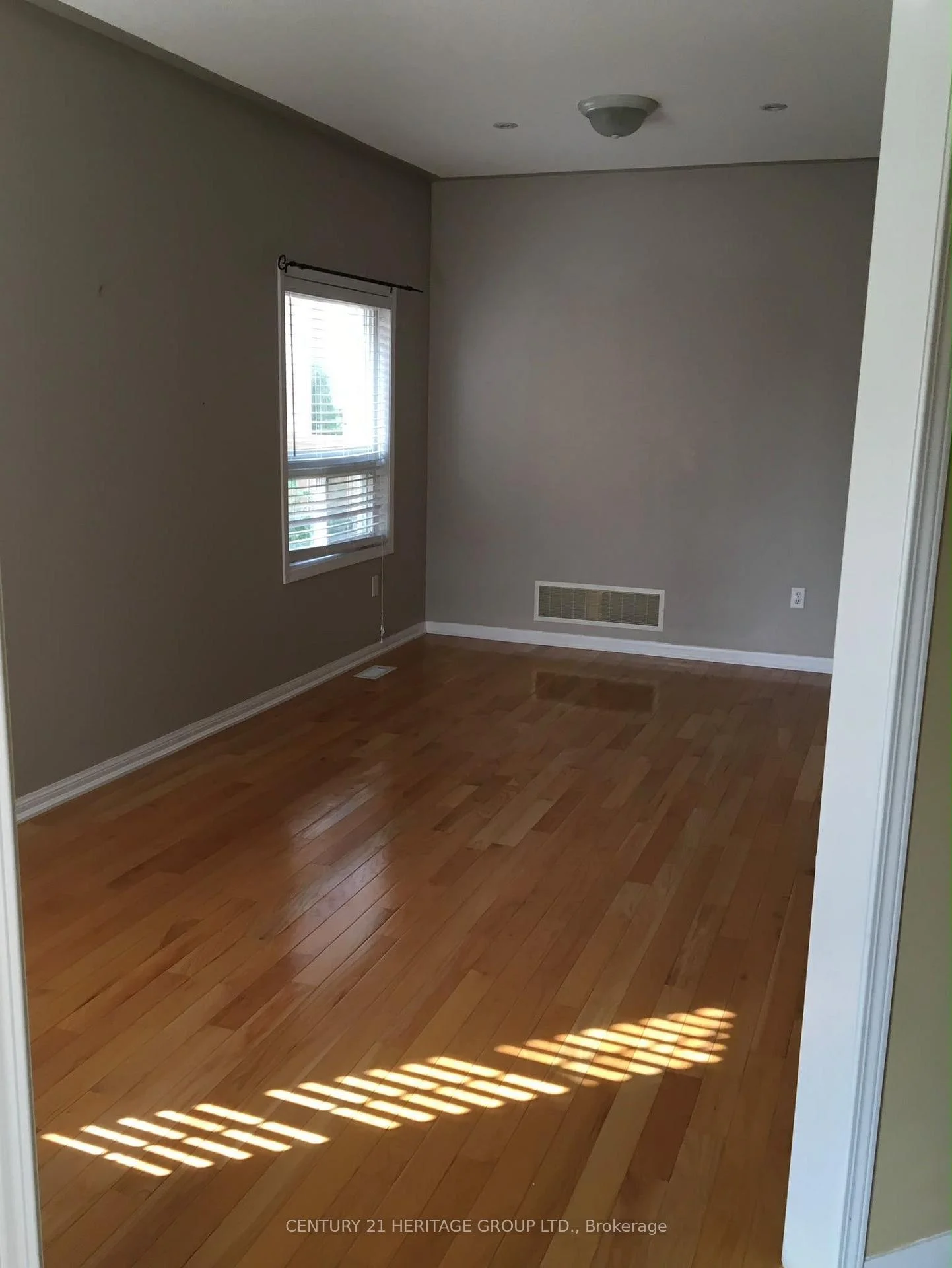 Photo 9 of 1772 Birchview Drive, Oshawa, Samac — HOMEH