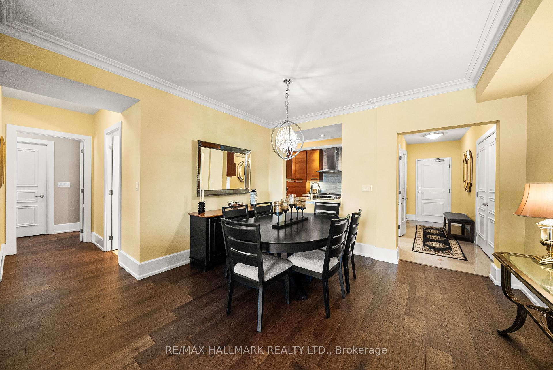 Photo 7 of Unit 807C, 662 Sheppard Avenue E, North York, Bayview Village — HOMEH